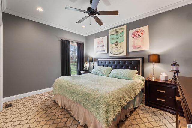 125 Pershing Way, Paducah, KY 42001