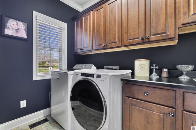 125 Pershing Way, Paducah, KY 42001