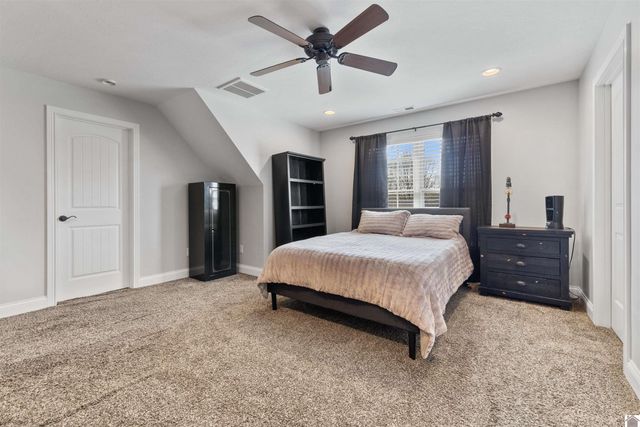 125 Pershing Way, Paducah, KY 42001