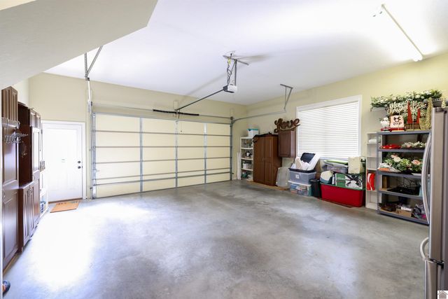 125 Pershing Way, Paducah, KY 42001