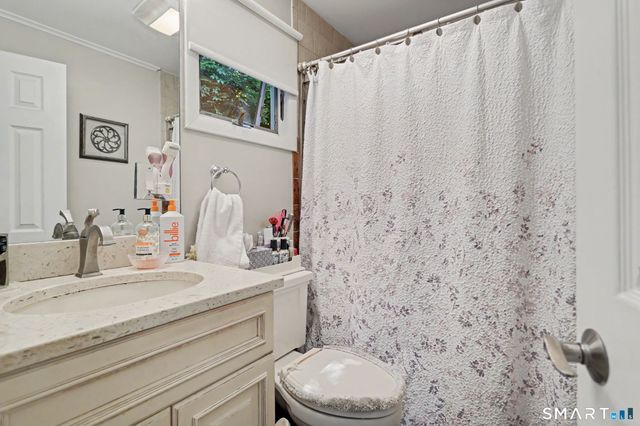 14 Peters Road, Trumbull, CT 06611