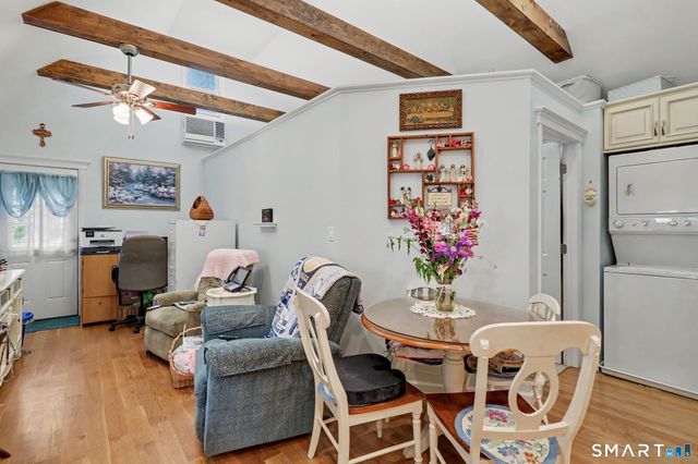 14 Peters Road, Trumbull, CT 06611