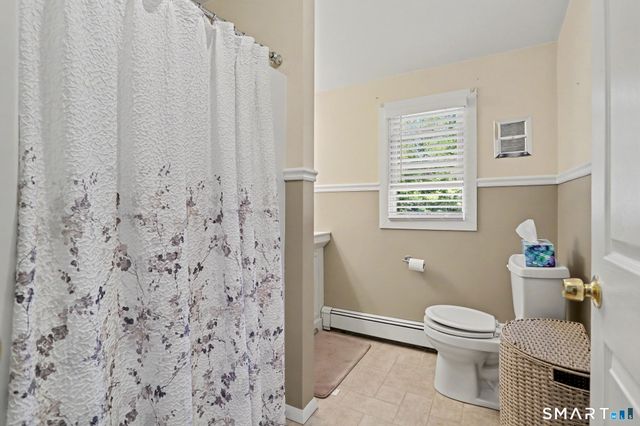 14 Peters Road, Trumbull, CT 06611