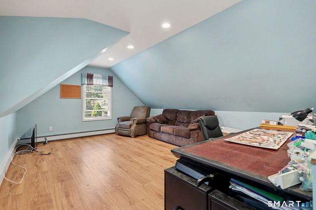 14 Peters Road, Trumbull, CT 06611