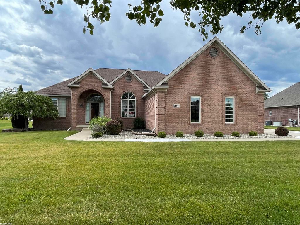 28598 Liparoto Boulevard, Huron Twp, MI 48134
