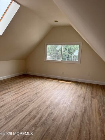 9 Woodland Avenue, Keansburg, NJ 07734
