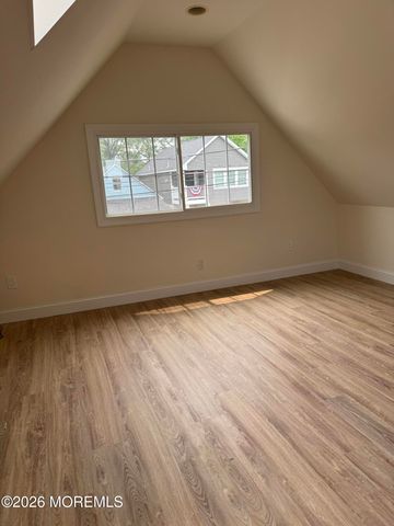 9 Woodland Avenue, Keansburg, NJ 07734