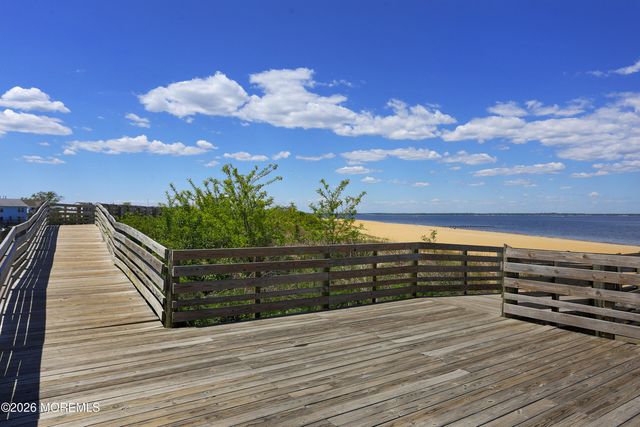 9 Woodland Avenue, Keansburg, NJ 07734