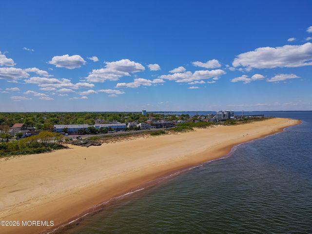 9 Woodland Avenue, Keansburg, NJ 07734