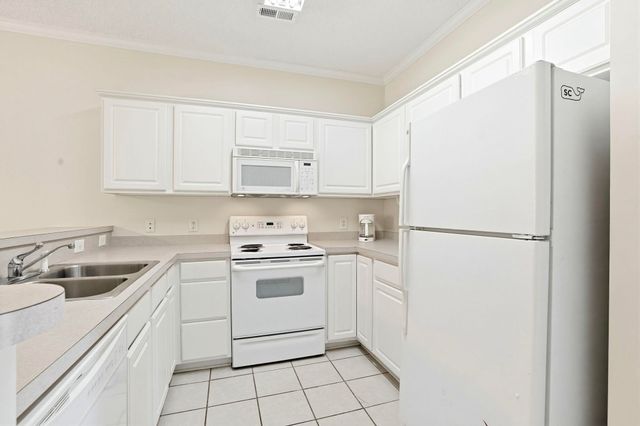 118 Scotch Broom Dr Unit 107, Little River, SC 29566