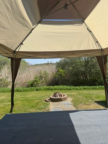 52 Sheraton Ave, Somerset, MA 02725