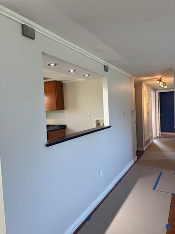 52 Sheraton Ave, Somerset, MA 02725
