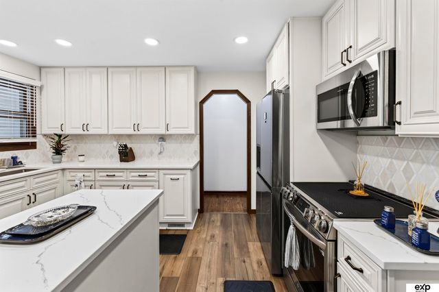 12229 Patrick Avenue, Omaha, NE 68164