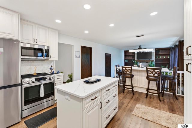 12229 Patrick Avenue, Omaha, NE 68164