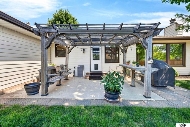 12229 Patrick Avenue, Omaha, NE 68164