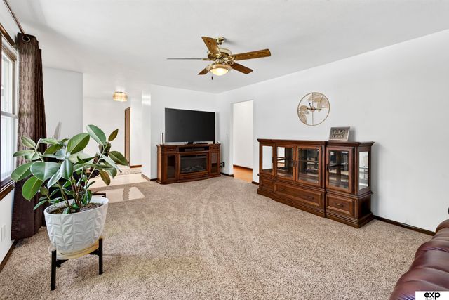 12229 Patrick Avenue, Omaha, NE 68164