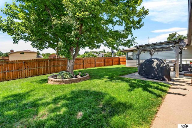 12229 Patrick Avenue, Omaha, NE 68164