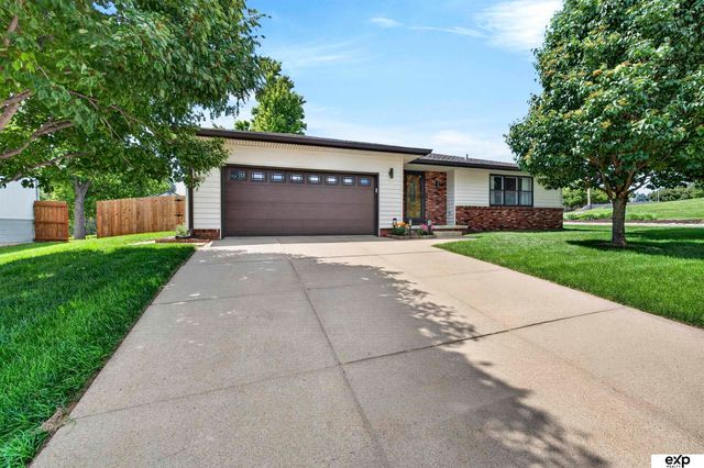 12229 Patrick Avenue, Omaha, NE 68164