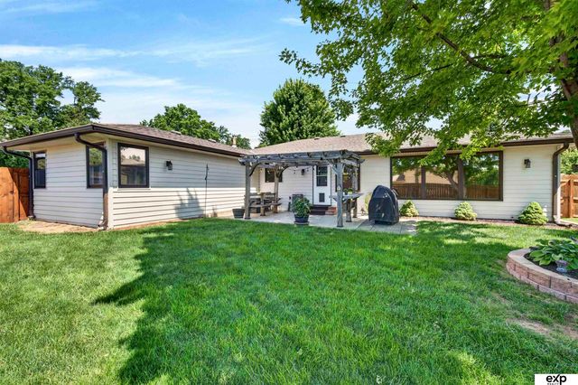 12229 Patrick Avenue, Omaha, NE 68164