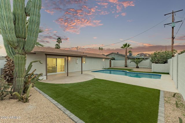 6514 E HUBBELL Street, Scottsdale, AZ 85257