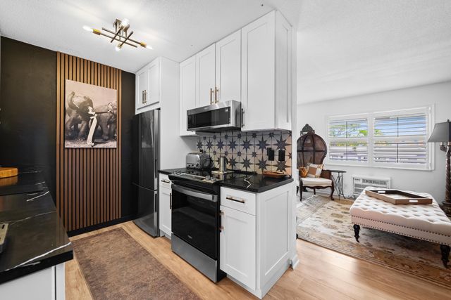401 N J Street 11, Lake Worth Beach, FL 33460
