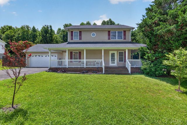 501 Forrest Cove Ln, Cookeville, TN 38501