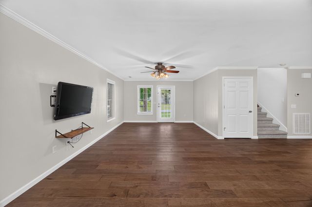 501 Forrest Cove Ln, Cookeville, TN 38501