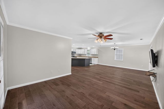 501 Forrest Cove Ln, Cookeville, TN 38501