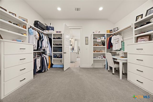 11205 Golden Eagle Avenue, Salado, TX 76571