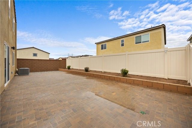 2168 REDWOOD Lane, Banning, CA 92220