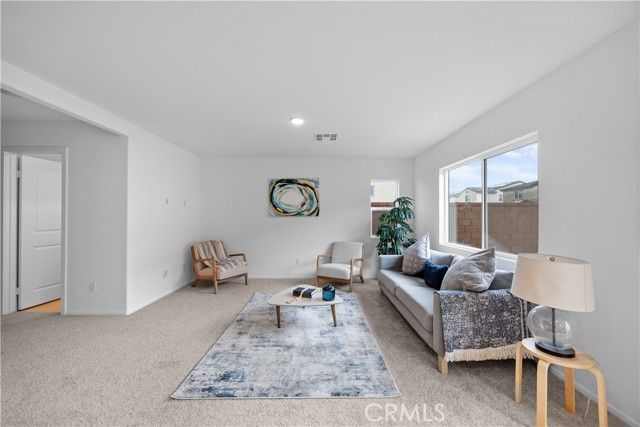 2168 REDWOOD Lane, Banning, CA 92220