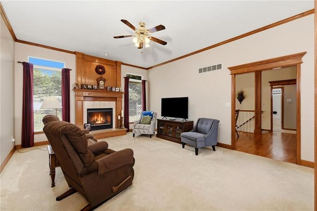1513 NE Craigievar Drive, Blue Springs, MO 64014