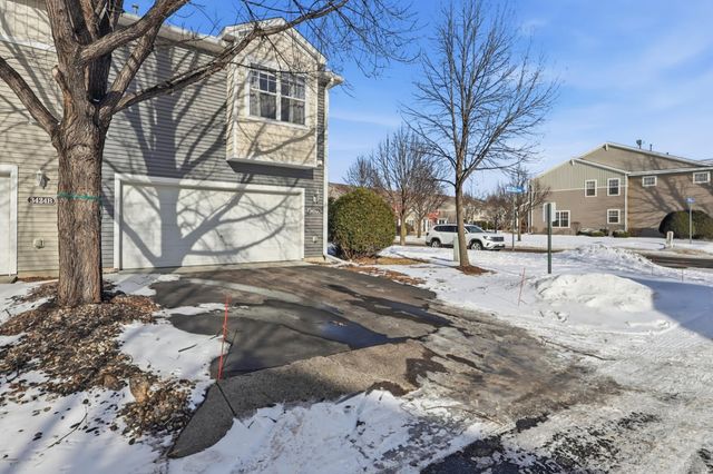 3424 Cherry Lane A, Woodbury, MN 55129