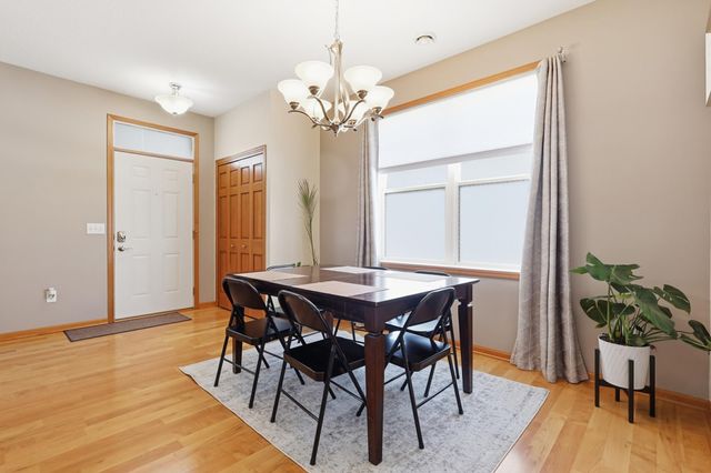 3424 Cherry Lane A, Woodbury, MN 55129