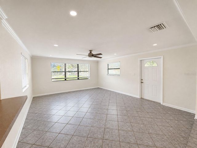 7301 N DARTMOUTH AVENUE, Tampa, FL 33604