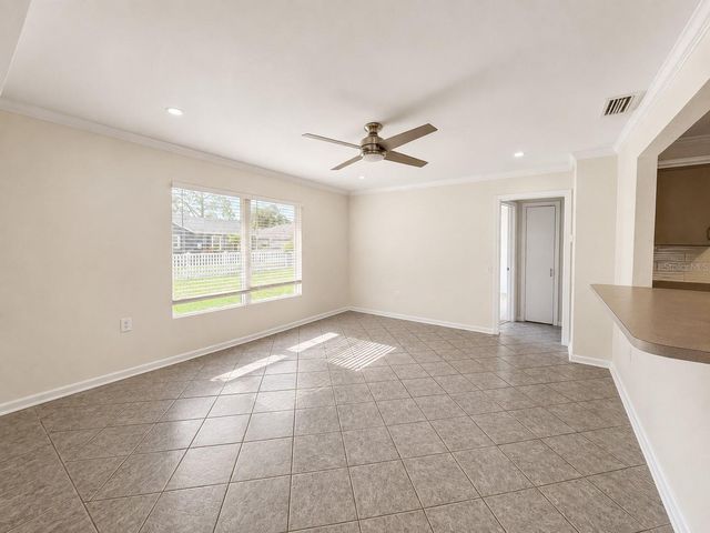 7301 N DARTMOUTH AVENUE, Tampa, FL 33604