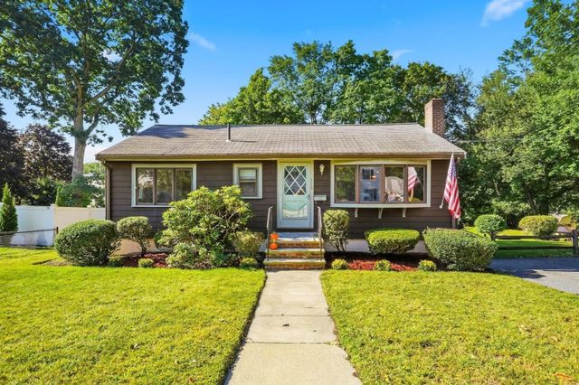 119 School Street, Woburn, MA 01801