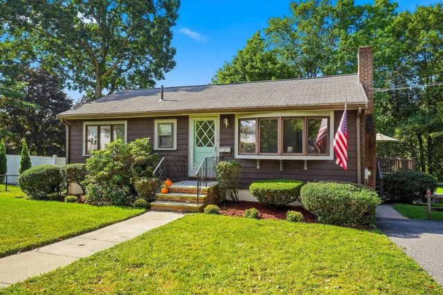 119 School Street, Woburn, MA 01801