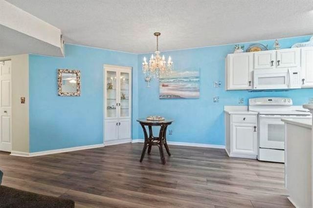 8835 Chandler Dr Apt E, Myrtle Beach, SC 29575