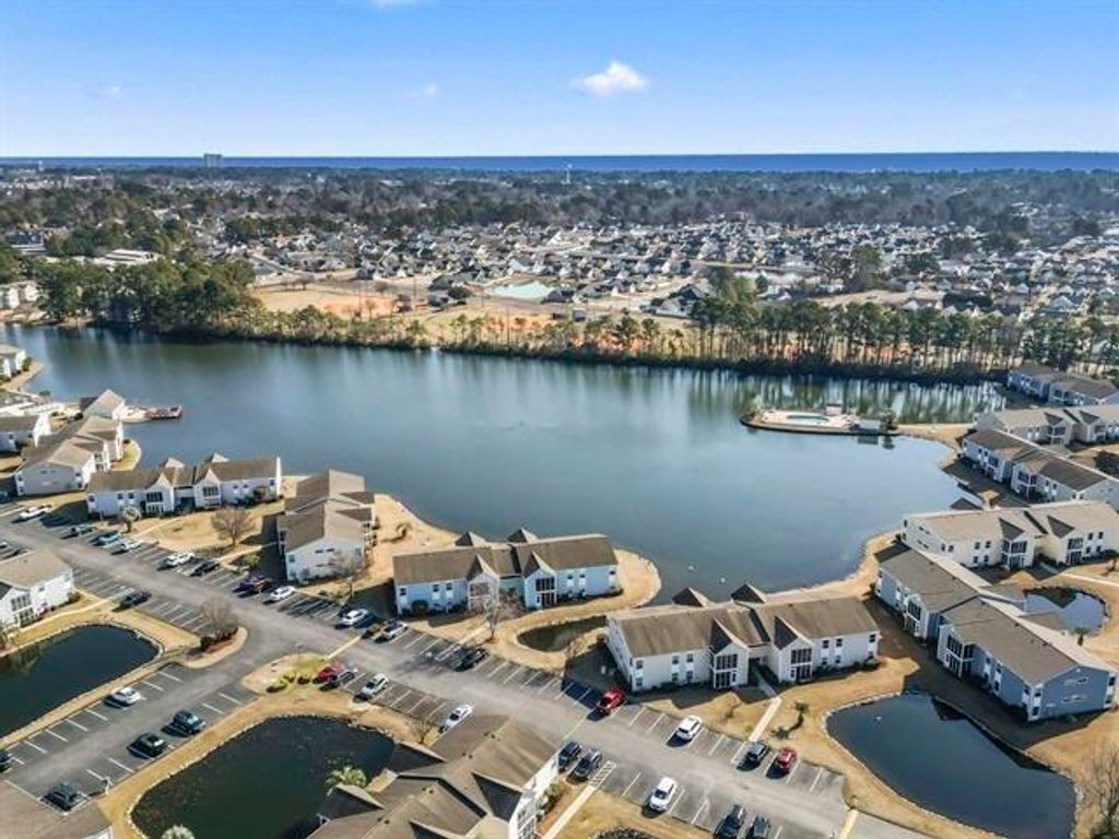 8835 Chandler Dr Apt E, Myrtle Beach, SC 29575 — photo 2
