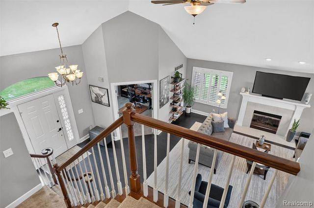 46582 Middle Brook Drive, Macomb, MI 48044