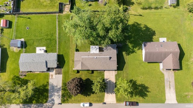 1821 Billy Drive, Fort Wayne, IN 46818