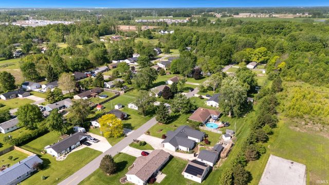 1821 Billy Drive, Fort Wayne, IN 46818
