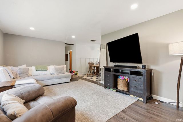 1821 Billy Drive, Fort Wayne, IN 46818