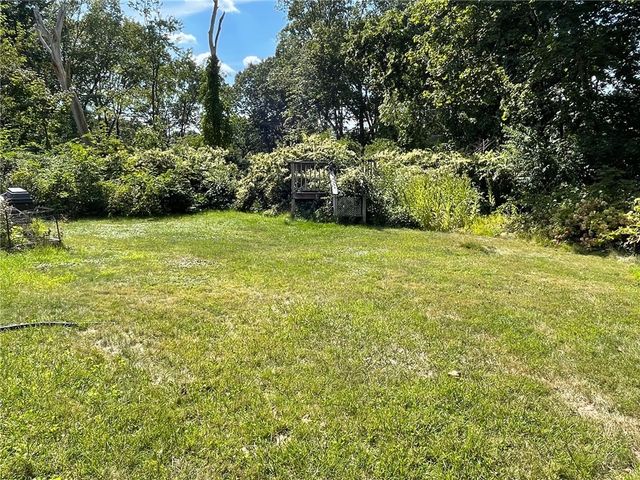 163 Woodside Avenue, Cumberland, RI 02864