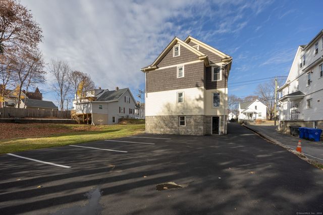 40 Winthrop Street, Torrington, CT 06790