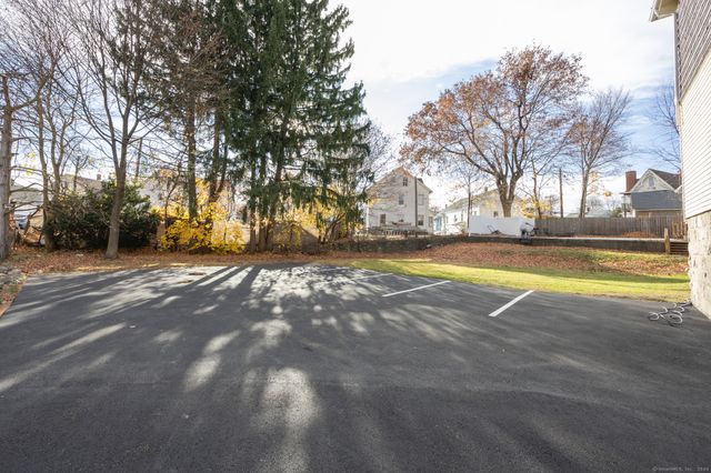 40 Winthrop Street, Torrington, CT 06790