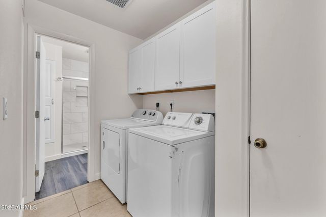 419 E ELLIS Drive, Tempe, AZ 85282