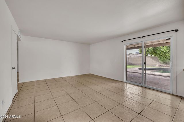 419 E ELLIS Drive, Tempe, AZ 85282