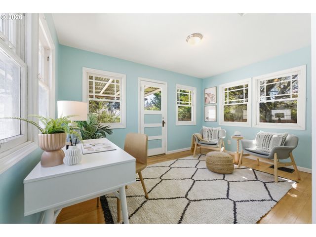 4038 Ne 38TH Ave, Portland, OR 97212